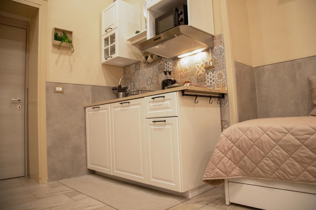 Graziano Home Station เนเปิลส์ ภายนอก รูปภาพ