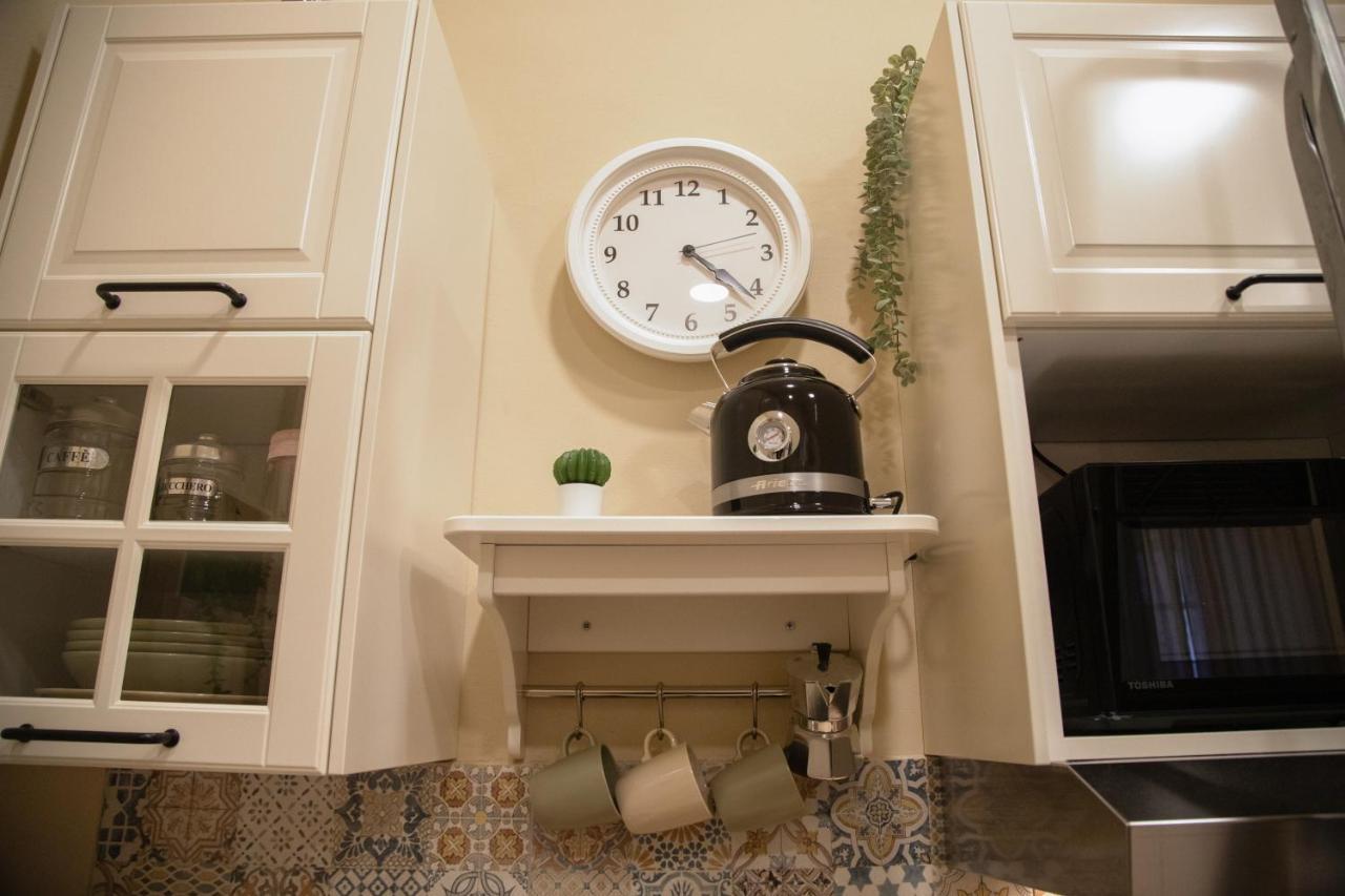 Graziano Home Station เนเปิลส์ ภายนอก รูปภาพ